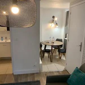 Appartement 149 - Urban Cosy Flat In, Paris